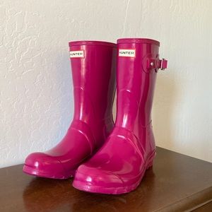 HUNTER BOOTS